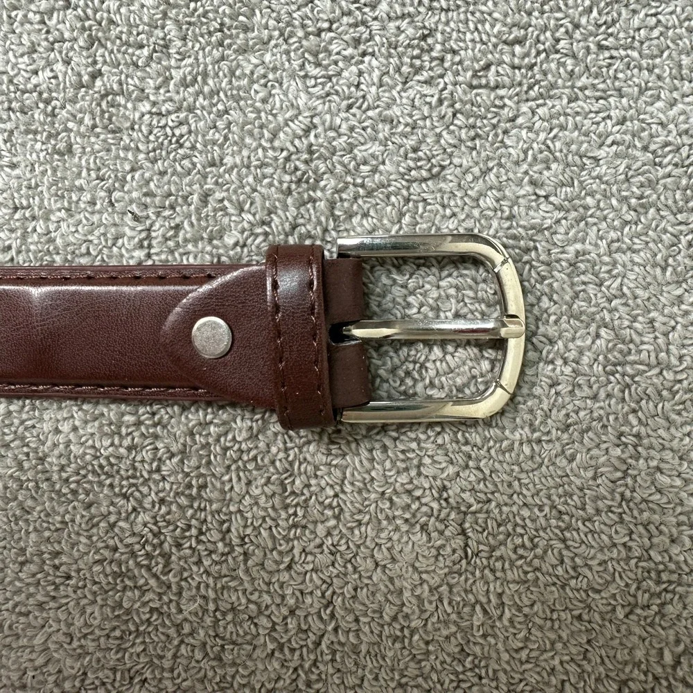 Isaac Mizrahi New York Mens Brown Genuine Leather Belt Silver Buckle 958 Size L